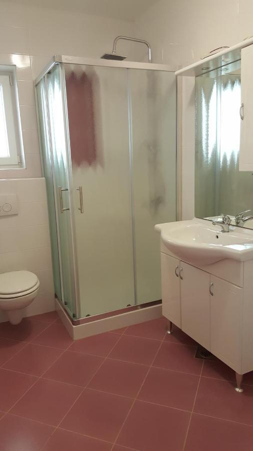 Haus Silvia Apartment Rovinj Exterior photo