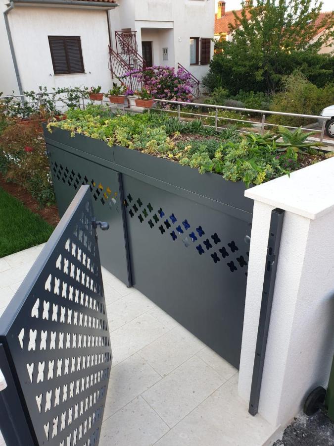 Haus Silvia Apartment Rovinj Exterior photo