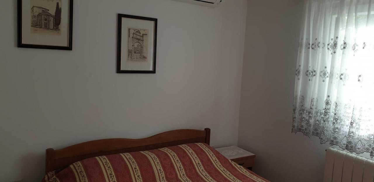 Haus Silvia Apartment Rovinj Exterior photo